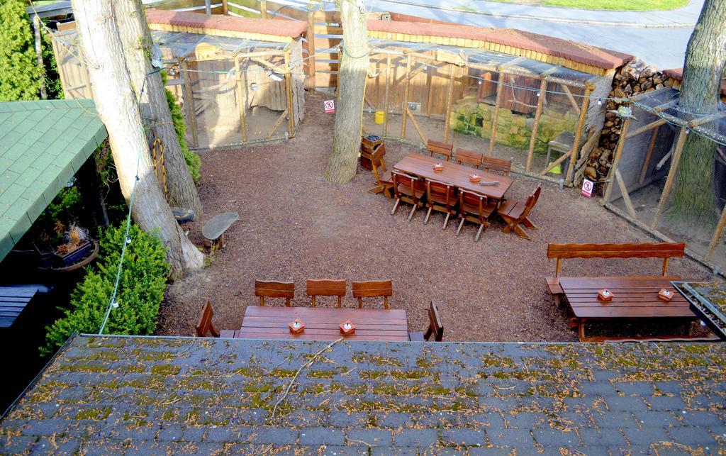 Restaurant A Penzion Steak Station Pardubice Exterior foto